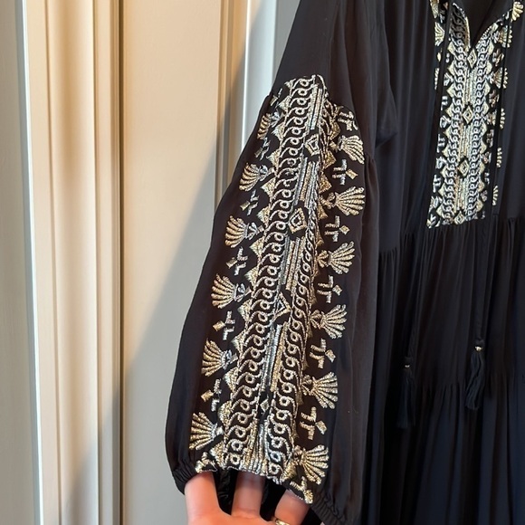 Beautiful boho Rachel Zoe black tired midi dress with metallic embroidery Small - Picture 5 of 16